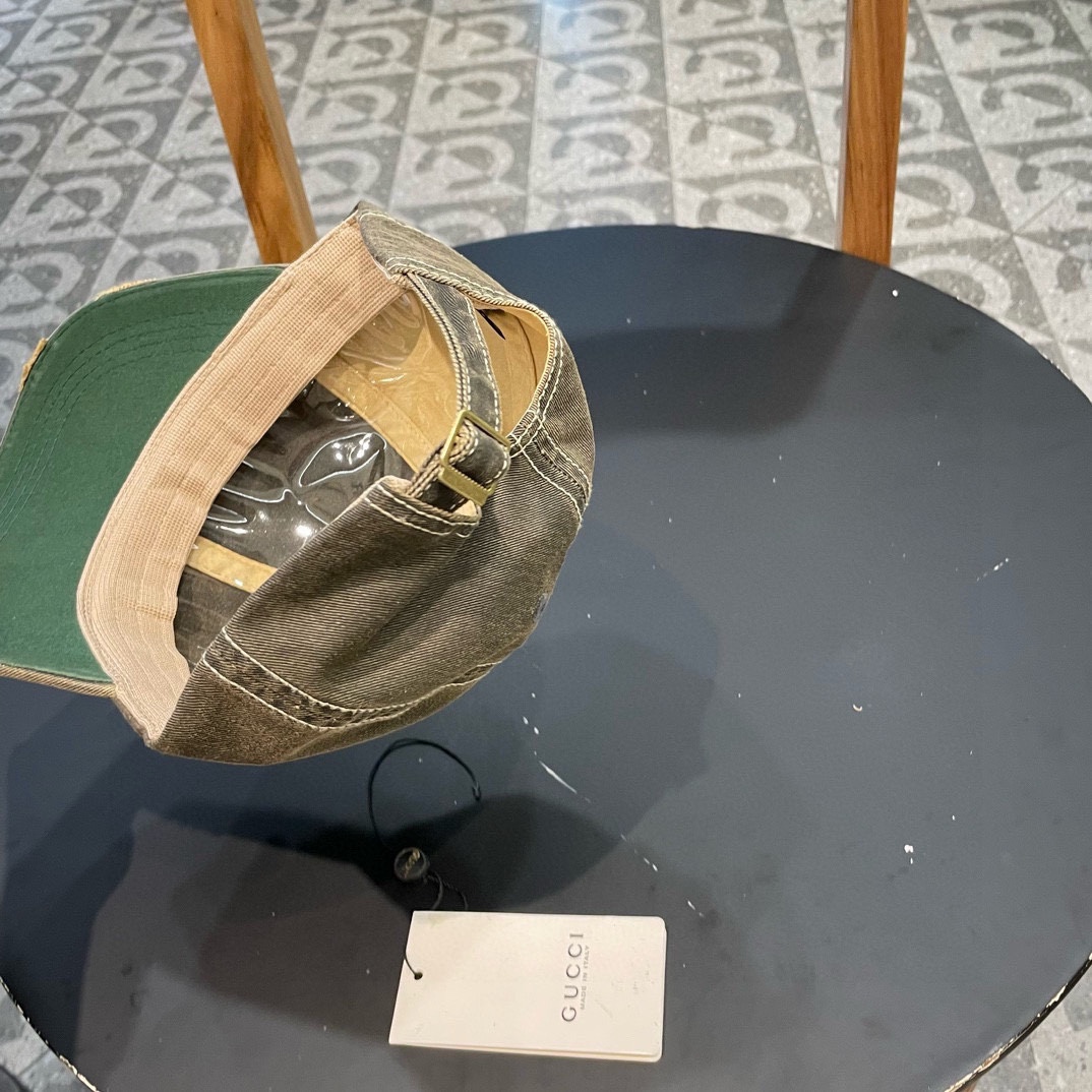 。GUCCI古奇 简约棒球帽，很潮！休闲运动款，经典制作，超级好搭衣服！