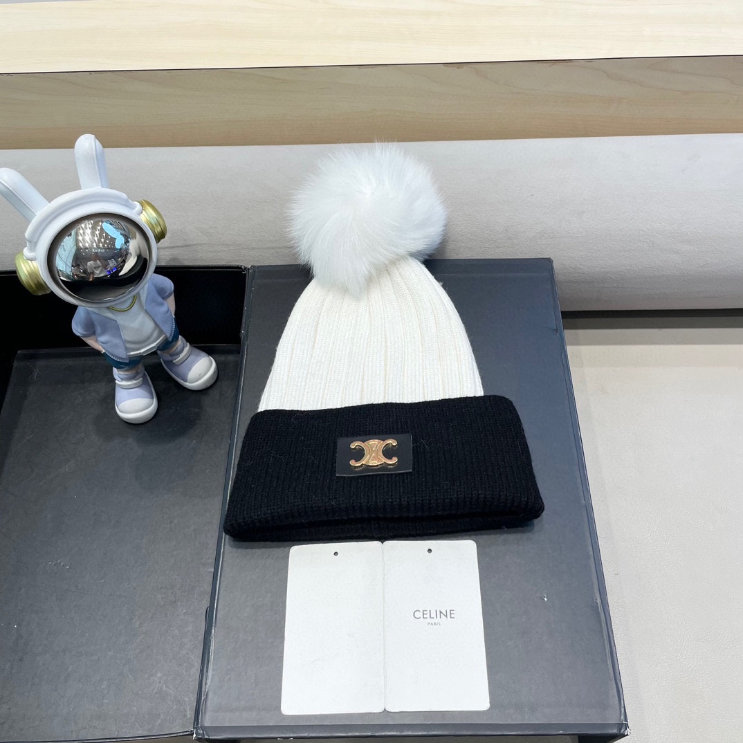 NO:670787,Celine Celine color-blocked fur ball white woolen hat women's autumn and winter hat fashion versatile warm knitted hat pink cold hat hat fisherman hat baseball cap knitted hat, hat, celine, espadrilles, hats19860909塞琳Celine拼色毛球白色毛线帽女秋冬季帽子时尚百搭保暖针织帽粉色冷帽帽子渔夫帽棒球帽针织帽,帽子,celine,espadrilles,hats,hat