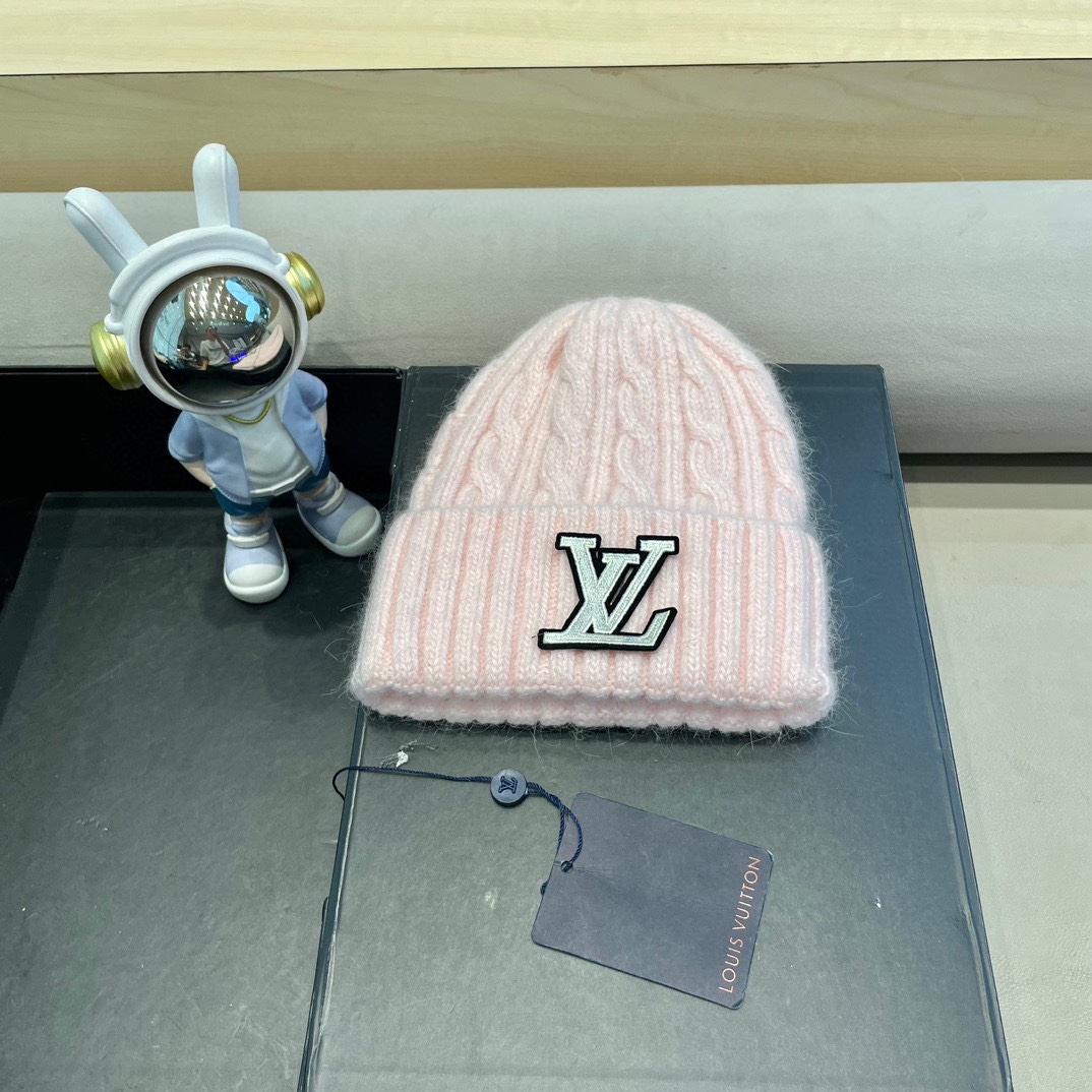 lv路易威登秋冬韩版百搭兔毛针织帽保暖小头围麻花日系休闲纯色复古毛线帽潮 lv路易威登秋冬韩版百搭兔毛针织帽保暖小头围麻花日系休闲纯色复古毛线帽潮