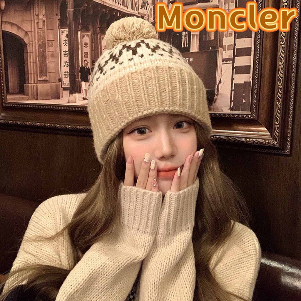 NO:670776,Moncler Moncler 2025 new jacquard woolen hat for women in autumn and winter ear protection warm cold hat cute fur ball knitted hat big head hat fisherman hat baseball cap knitted hat, hat, Moncler, Moncler, espadrilles, hats19860909蒙口Moncler盟可睐2025新款提花毛线帽子女秋冬季护耳保暖冷帽可爱毛球针织帽大头围帽子渔夫帽棒球帽针织帽,帽子,Moncler,Moncler,espadrilles,hats,hat