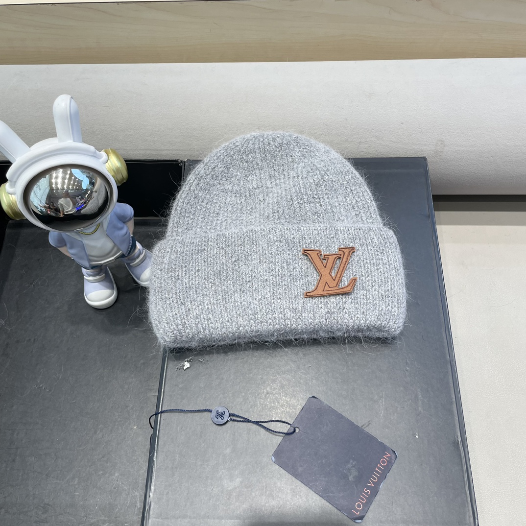 NO:670766,lv Louis Vuitton's new trendy fashionable simple rabbit fur knitted hat autumn and winter versatile couple warm hat internet celebrity same style cold hat hat fisherman hat baseball cap knitted hat, hat, louis vuitton, louis vuitton, espadrilles, hats19860909lv路易威登新款潮流时尚简约兔毛针织帽秋冬百搭情侣保暖帽网红同款冷帽帽子渔夫帽棒球帽针织帽,帽子,louis vuitton,louis vuitton,espadrilles,hats,hat