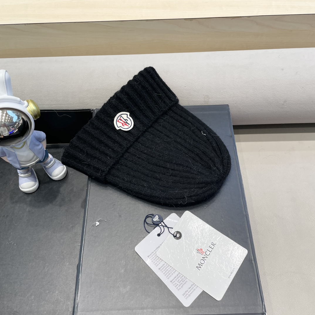 moncler韩国东大门冬季新款时尚纯色百搭竖纹保暖护耳针织毛线帽子女