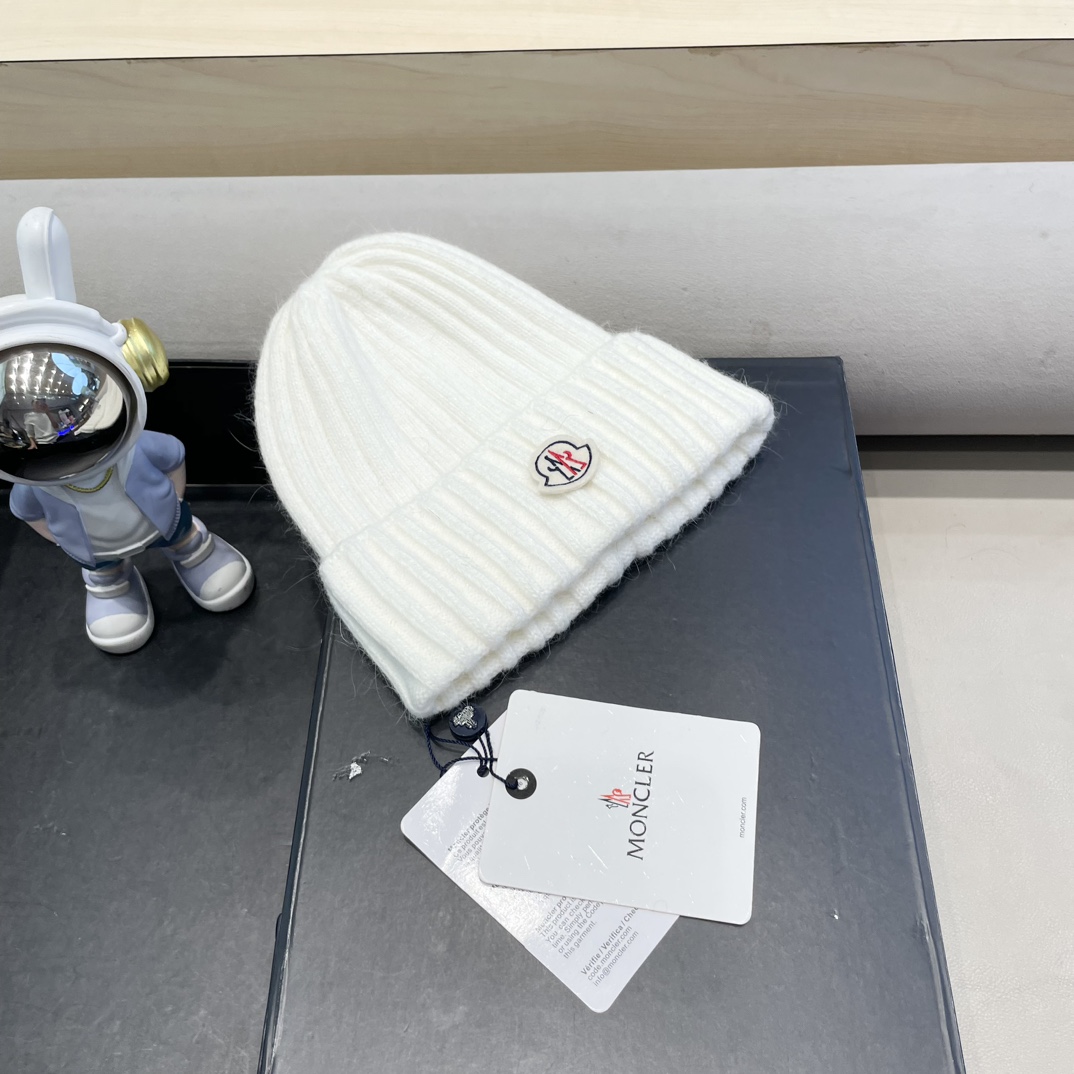 moncler韩国东大门冬季新款时尚纯色百搭竖纹保暖护耳针织毛线帽子女