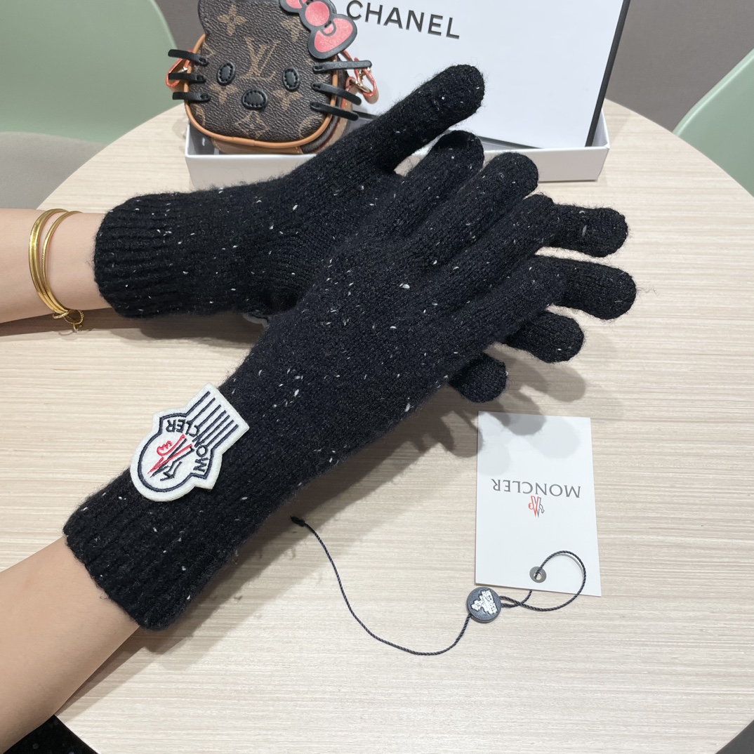 moncler2025新款韩版百搭雾蓝色针织手套女秋冬季保暖分指触屏加长手套潮