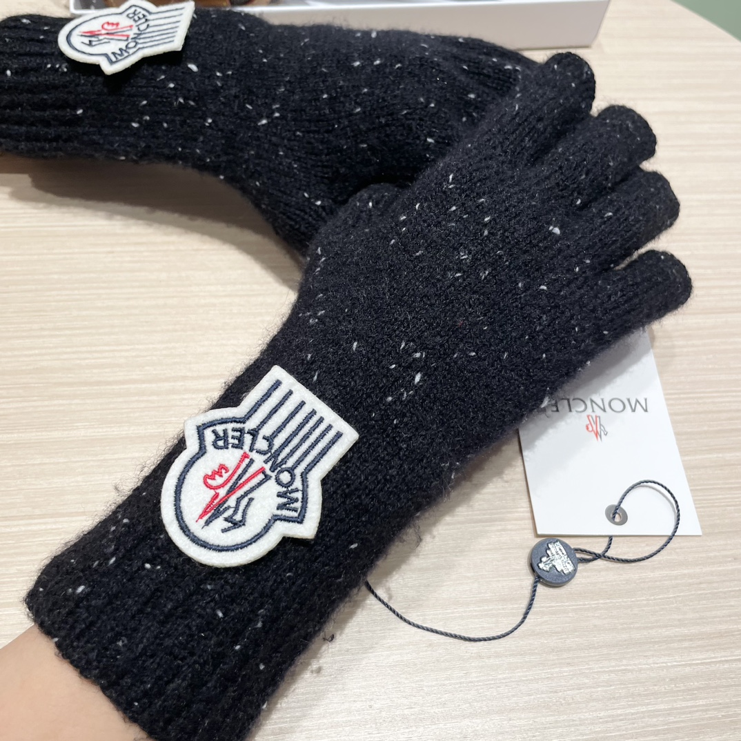 moncler2025新款韩版百搭雾蓝色针织手套女秋冬季保暖分指触屏加长手套潮