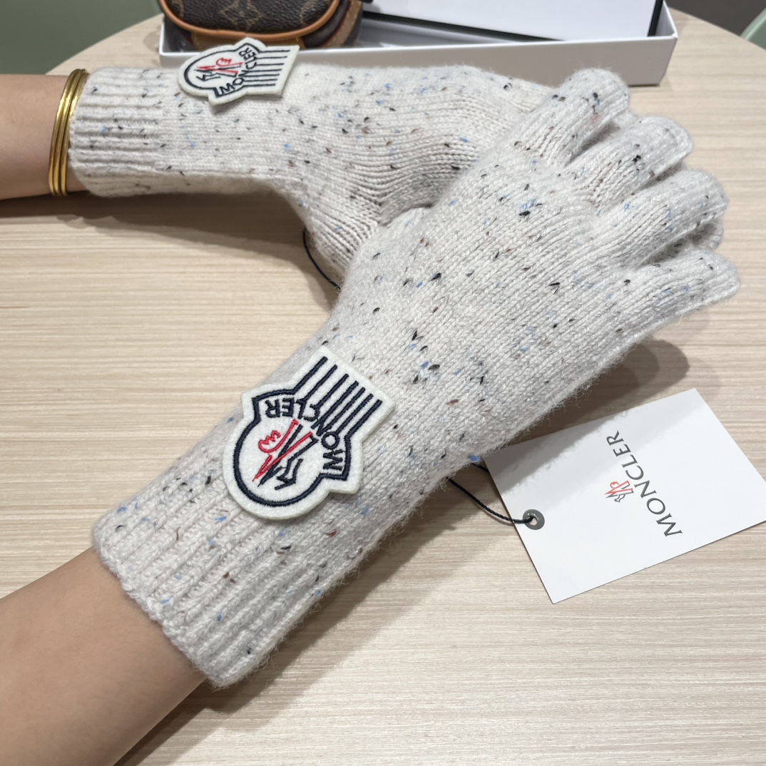 moncler2025新款韩版百搭雾蓝色针织手套女秋冬季保暖分指触屏加长手套潮