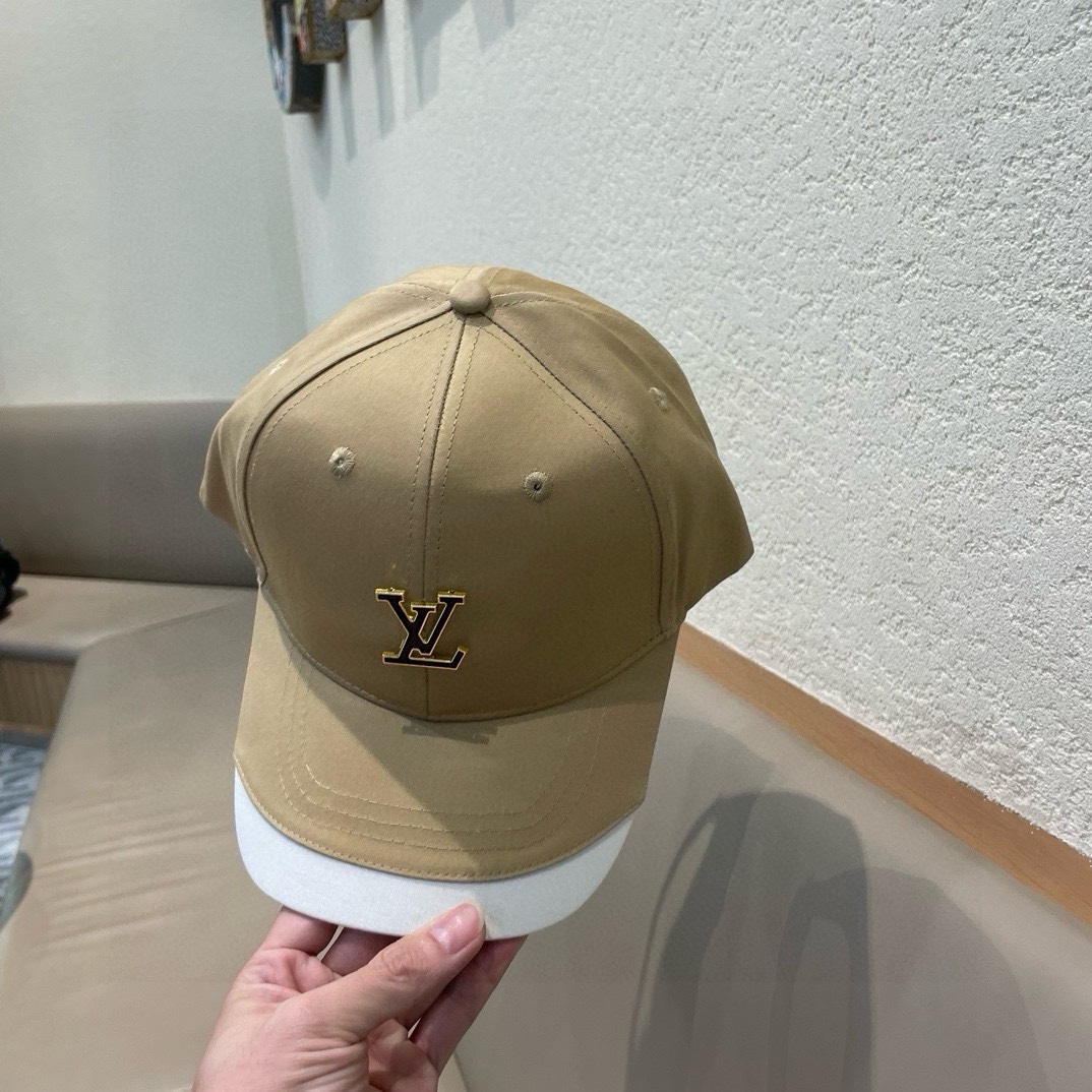  【LV】新款专柜同步拼色棒球帽🧢，专柜同步出货，大牌款超好搭配，赶紧入手！