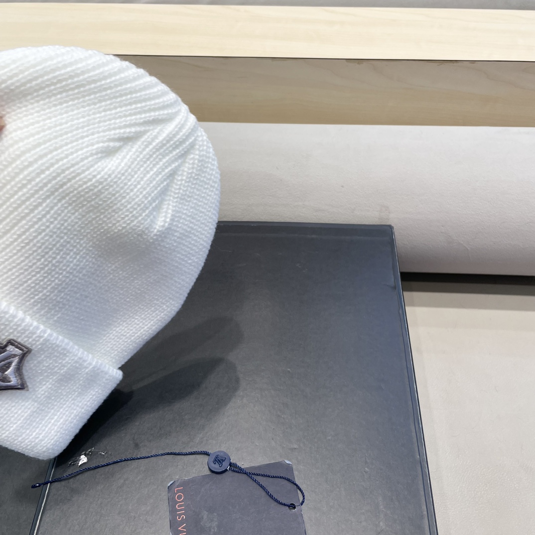 lv路易威登纯色基础款针织帽男韩版休闲百搭学生情侣冷帽女秋冬保暖毛线帽子