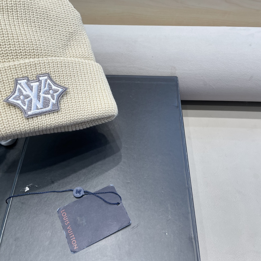 lv路易威登纯色基础款针织帽男韩版休闲百搭学生情侣冷帽女秋冬保暖毛线帽子