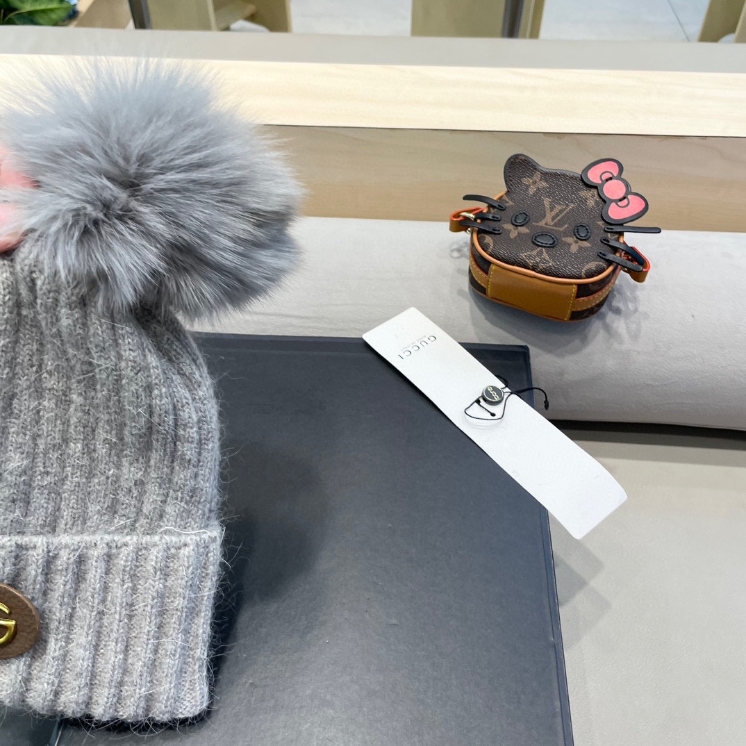 Gucci帽子女秋冬天韩国狐狸毛球帽休闲百搭保暖毛线帽加厚亲子针织帽潮