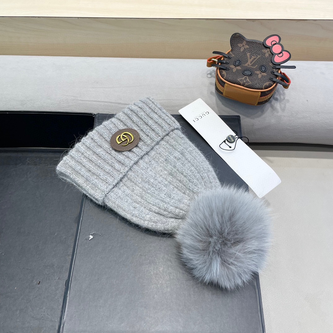 Gucci帽子女秋冬天韩国狐狸毛球帽休闲百搭保暖毛线帽加厚亲子针织帽潮