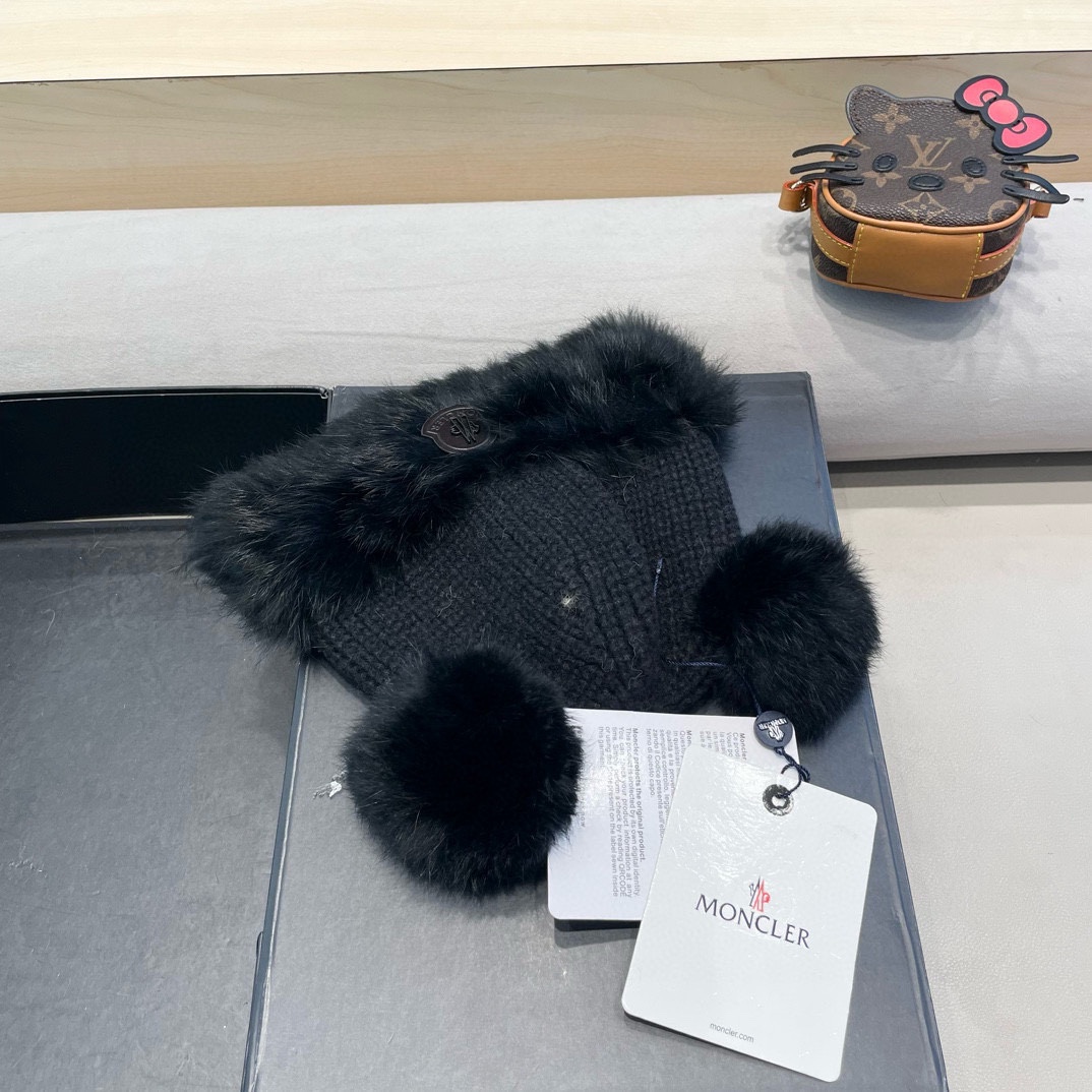 moncler毛绒针织帽子女冬季新款防寒保暖可爱小熊护耳帽加厚加绒帽子