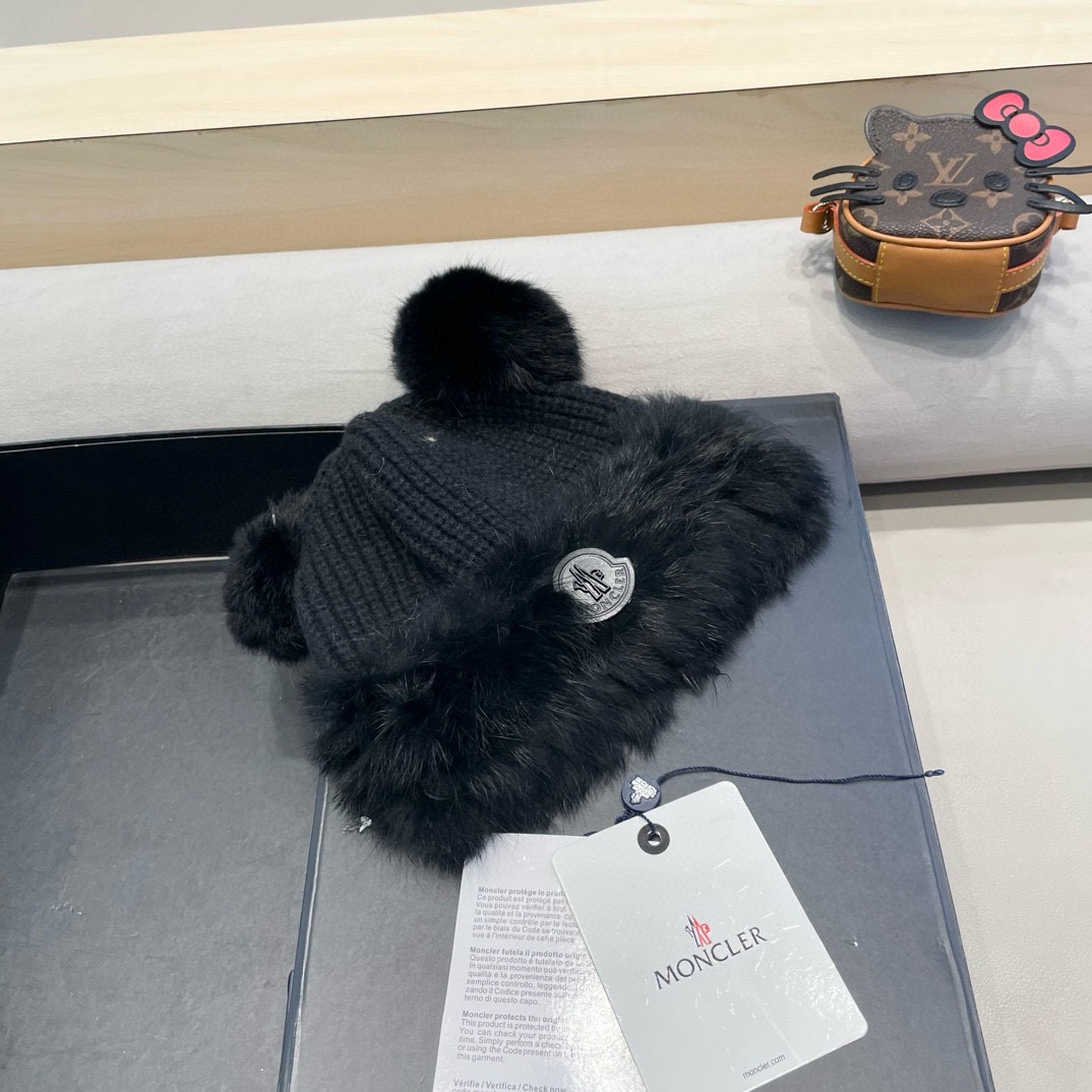 moncler毛绒针织帽子女冬季新款防寒保暖可爱小熊护耳帽加厚加绒帽子