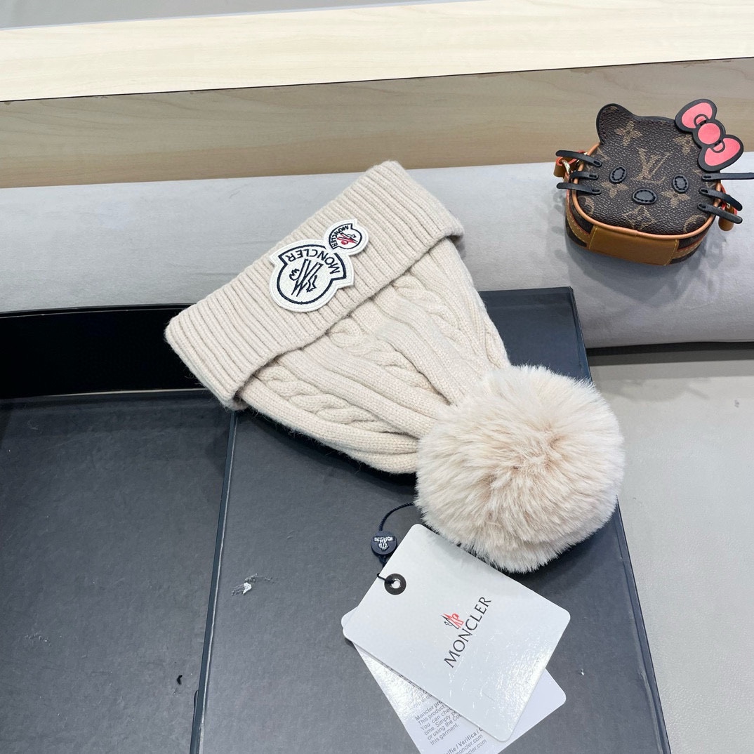 moncler新款秋冬季女可爱加绒加厚保暖毛球针织护耳冬天套头毛线帽子