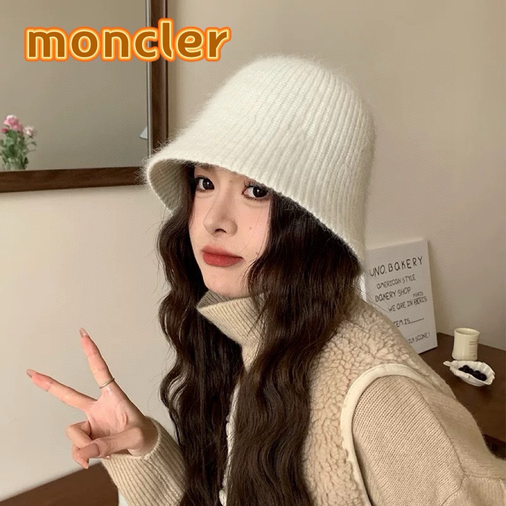 NO:689938,moncler new knitted fisherman hat women's autumn and winter hat Japanese face-showing small warm basin hat high-end fashion bucket hat hat fisherman hat baseball cap knitted hat, hat, espadrilles, hats19860909moncler新款针织渔夫帽女秋冬季帽子日系显脸小保暖盆帽高级感时尚水桶帽帽子渔夫帽棒球帽针织帽,帽子,espadrilles,hats,hat
