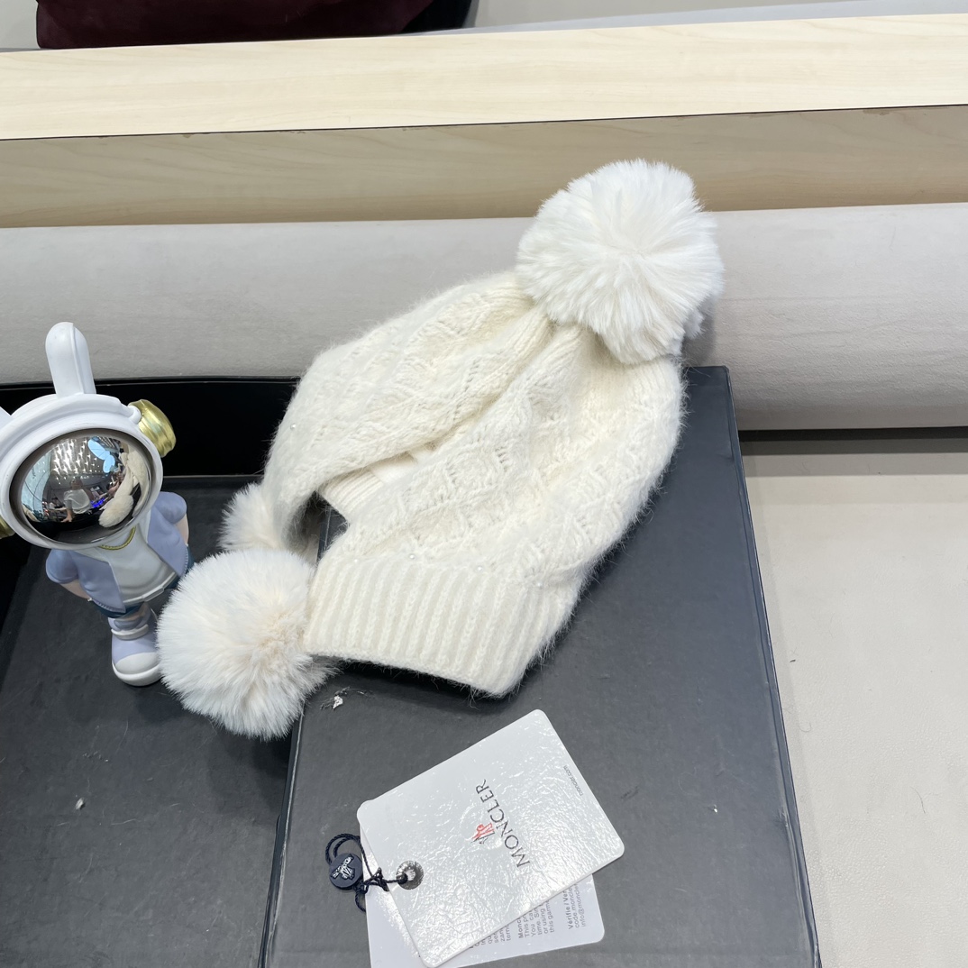 moncler可爱三球毛线帽女秋冬季2024新款兔毛针织加厚保暖骑行百搭防寒帽