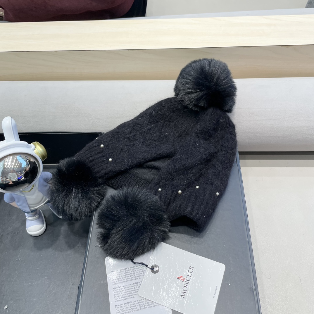 moncler可爱三球毛线帽女秋冬季2024新款兔毛针织加厚保暖骑行百搭防寒帽