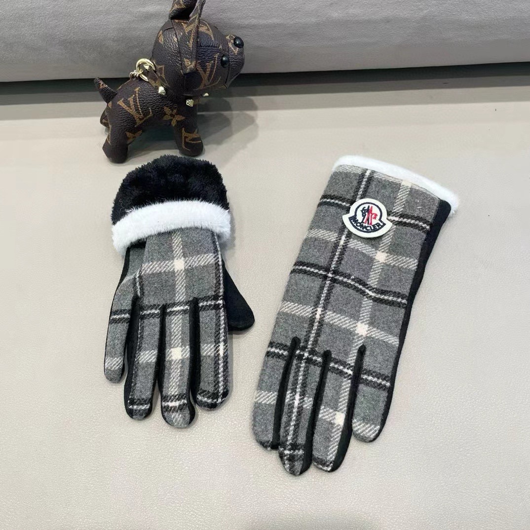 Moncler’s New Wool Gloves: Fashionable, Warm, Cozy, and Classic for Autumn/Winter - 图片 4
