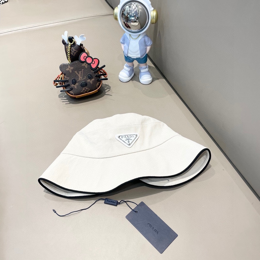 NO:704116,Prada Prada bow slit design bucket hat autumn and winter, bucket hat, head size 57 hat bucket hat baseball cap knitted hat, hat, prada, prada, espadrilles, hats19860909Prada普拉达蝴蝶结开叉设计渔夫帽秋冬,渔夫帽,头围57帽子渔夫帽棒球帽针织帽,帽子,prada,prada,espadrilles,hats,hat