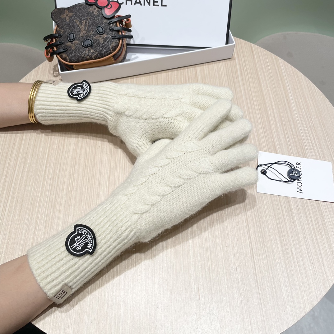 “Moncler Women’s Wool Knitting Gloves: Long Winter Warmth, Touch Screen Compatible” - 图片 6