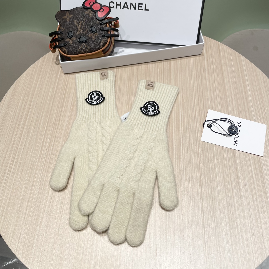 “Moncler Women’s Wool Knitting Gloves: Long Winter Warmth, Touch Screen Compatible” - 图片 2