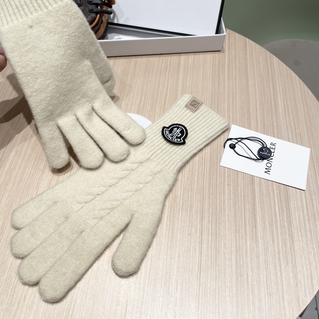 “Moncler Women’s Wool Knitting Gloves: Long Winter Warmth, Touch Screen Compatible” - 图片 5