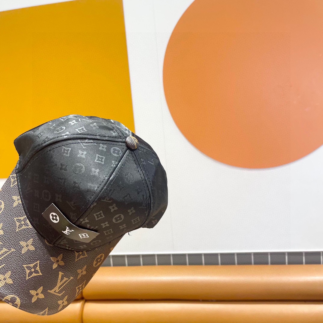 2026春夏新款LV新款鸭舌帽，高品质棒球帽，黑 咖两色，头围57cm左右