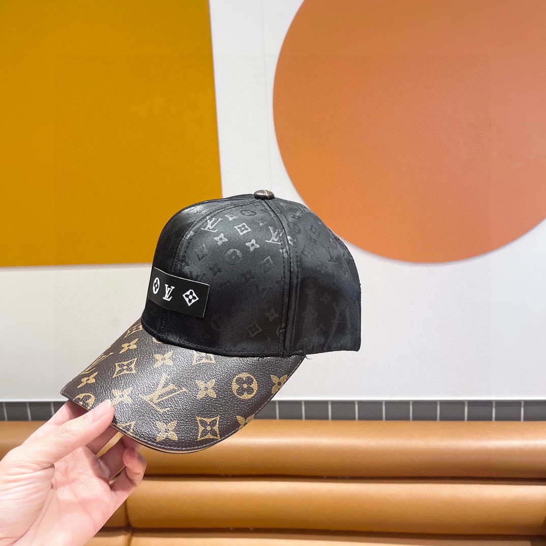 2026春夏新款LV新款鸭舌帽，高品质棒球帽，黑 咖两色，头围57cm左右