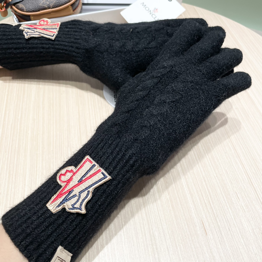 P213 Moncler’s retro-mixed plastered wool gloves - 图片 7