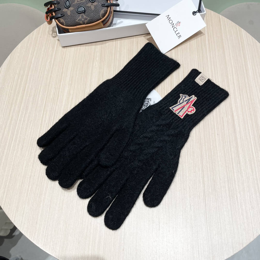 P213 Moncler’s retro-mixed plastered wool gloves - 图片 3