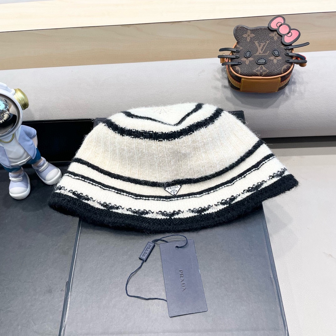 NO:216754,Prada Prada new Korean style striped fisherman hat women's bare face versatile face small thick-breasted knitted bucket hat winter basin hat fisherman hat baseball hat knitted hat, hat, prada, prada, espadrilles, hats19860909普拉达Prada新款韩版条纹渔夫帽子女素颜百搭显脸小粗纹针织水桶帽冬季盆帽帽子渔夫帽棒球帽针织帽,帽子,prada,prada,espadrilles,hats,hat