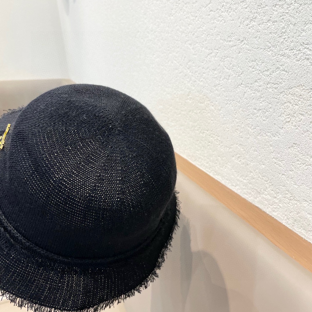 lv路易威登2024新款日系气质渔夫帽子女出游甜美百搭防晒流苏镂空遮阳草帽潮