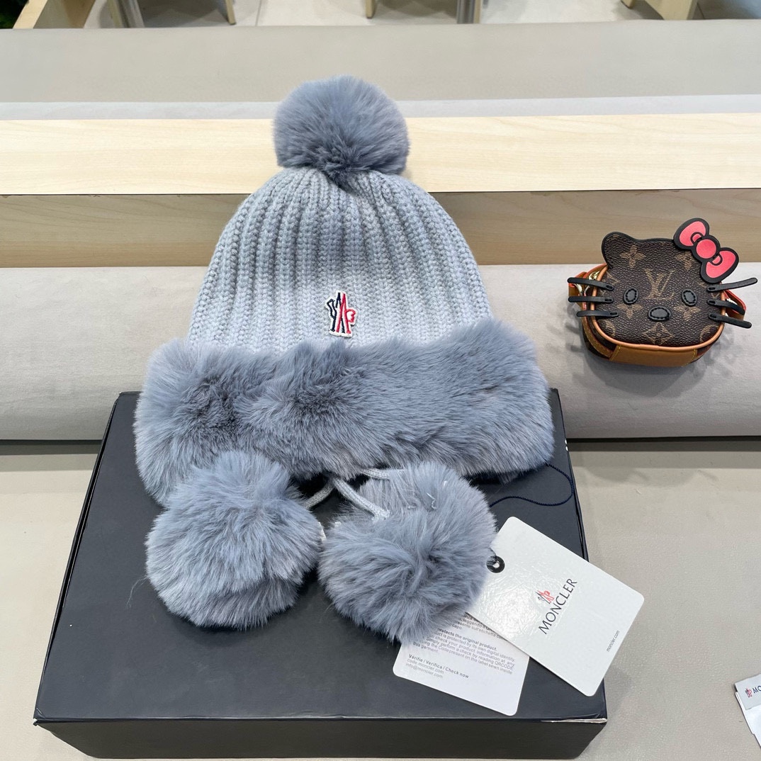 NO:216764,Moncler masked autumn and winter new style plus velvet thickened ear protection hat outdoor riding big head circumference showing face small cute wool ball wool hat fisherman hat baseball hat knit hat, hat, christian louboutin, Moncler, espadrilles, hats19860909Moncler蒙口秋冬季新款加绒加厚护耳帽子户外骑行大头围显脸小可爱毛球毛线帽帽子渔夫帽棒球帽针织帽,帽子,christian louboutin,Moncler,espadrilles,hats,hat