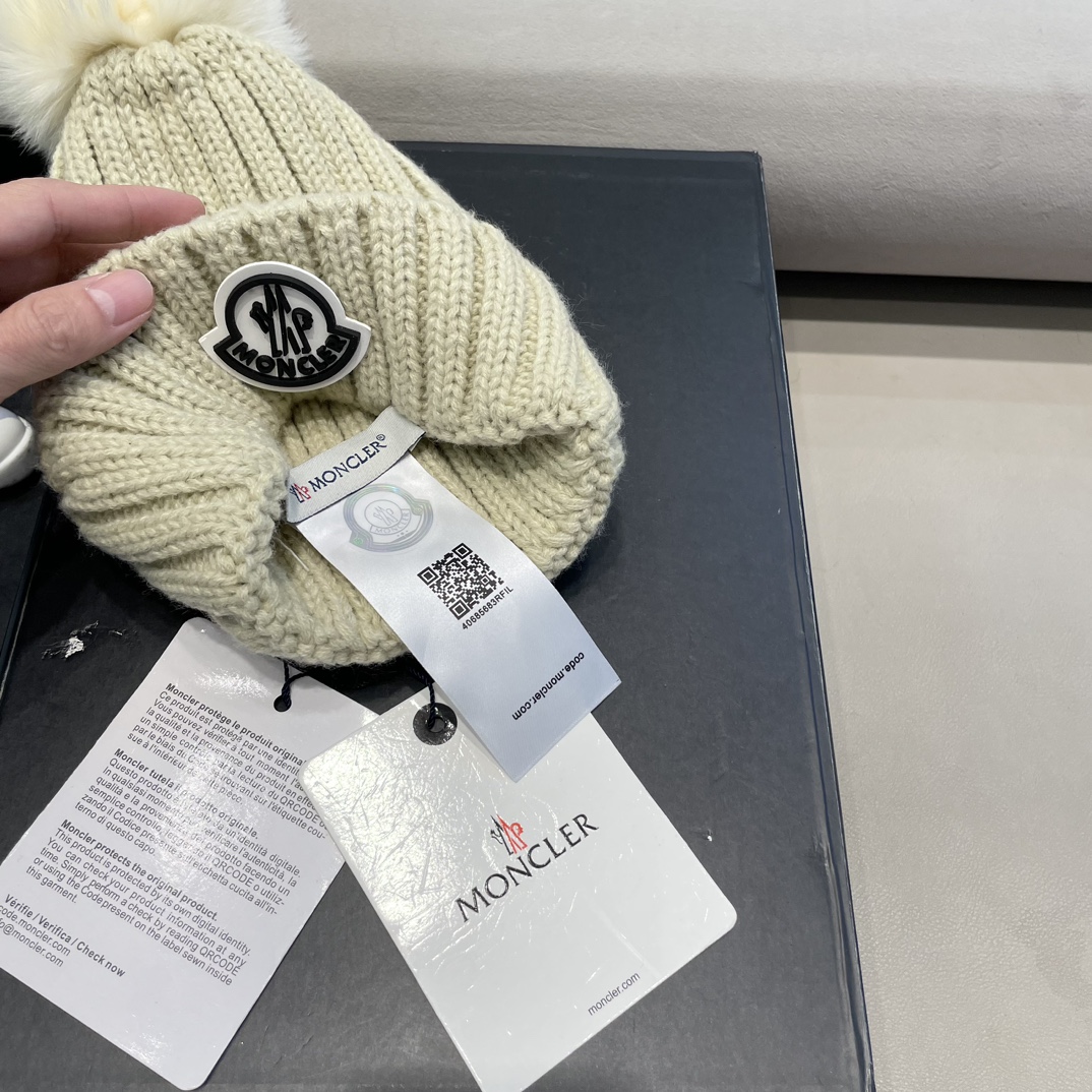 moncler针织帽秋冬新款帽子女士毛线帽仿狐狸毛球球帽假毛球加厚保暖帽子