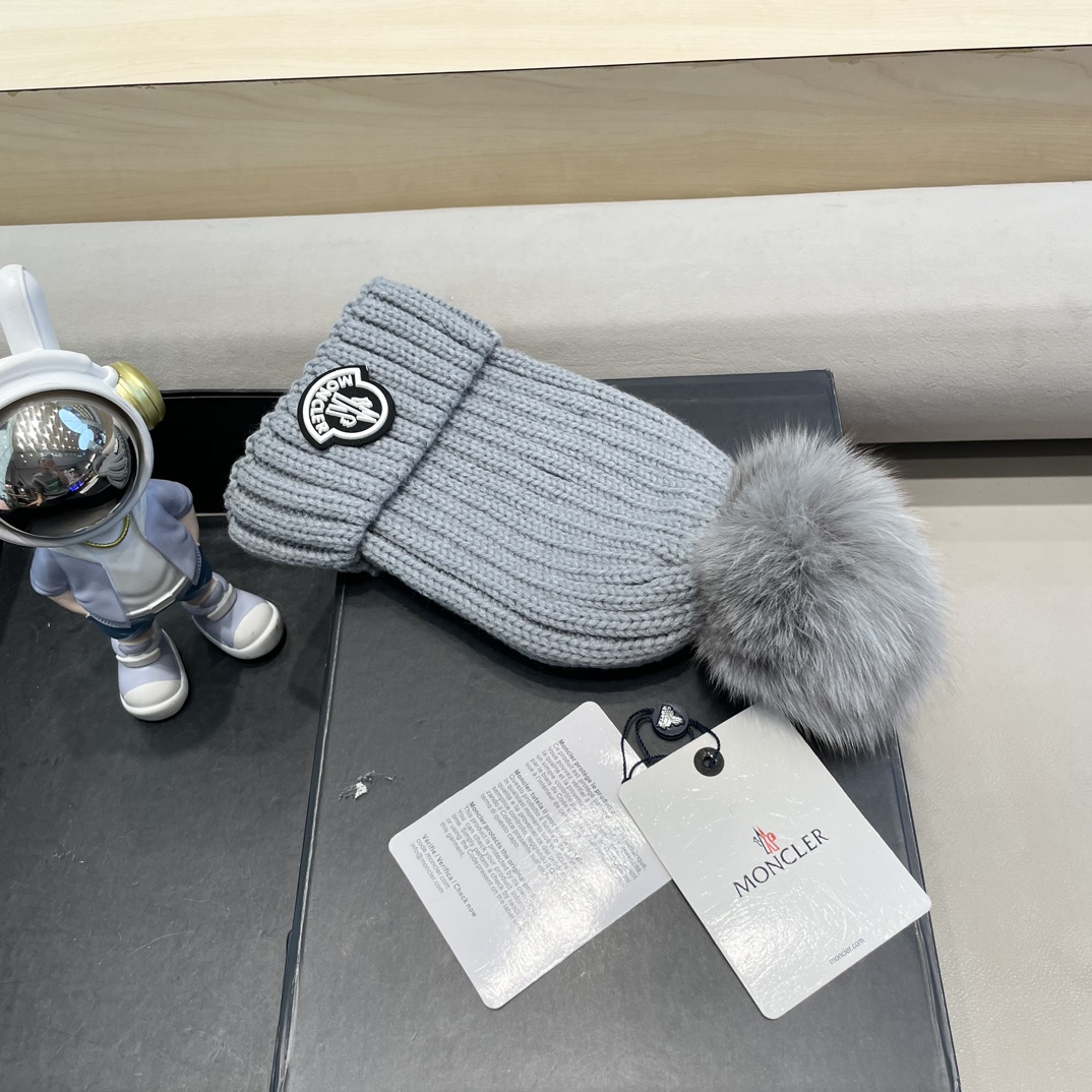 moncler针织帽秋冬新款帽子女士毛线帽仿狐狸毛球球帽假毛球加厚保暖帽子