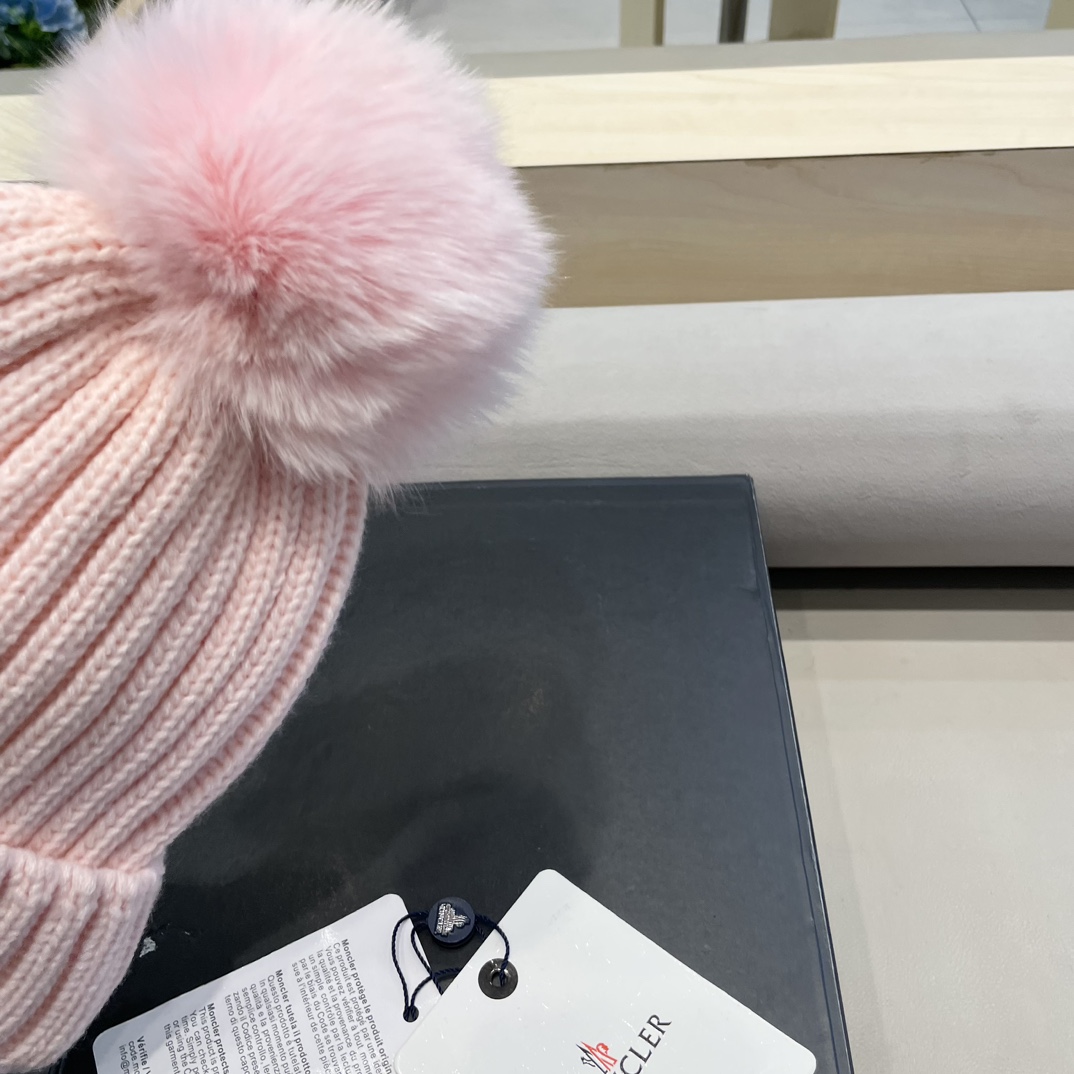 moncler针织帽秋冬新款帽子女士毛线帽仿狐狸毛球球帽假毛球加厚保暖帽子