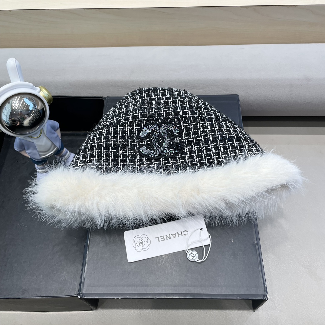 NO:216867,Chanel new autumn and winter soft plush fisherman hat for women wearing comfortable skin-friendly and warm Korean style fashion casual style hat fisherman hat baseball hat knit hat, hat, chanel, espadrilles, hats19860909Chanel新款秋冬季软糯糯毛绒渔夫帽子女佩戴舒适亲肤保暖韩版时尚休闲风帽子渔夫帽棒球帽针织帽,帽子,chanel,espadrilles,hats,hat