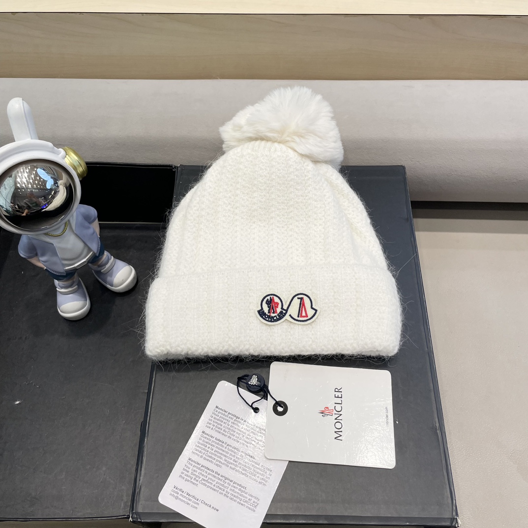 NO:216872,Moncler plus fluff hat for women in winter warmth and thickened versatile cold hat windproof knitted hat ear protection student hat fisherman hat baseball hat knit hat, hat, christian louboutin, espadrilles, hats19860909moncler加绒毛线帽女款冬季保暖加厚百搭冷帽防风麻花针织帽护耳学生帽子帽子渔夫帽棒球帽针织帽,帽子,christian louboutin,espadrilles,hats,hat