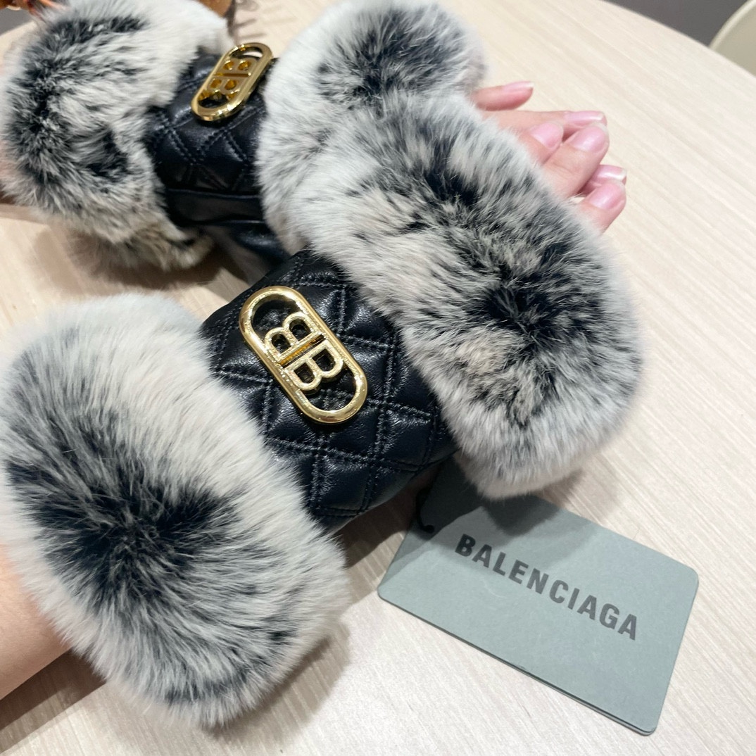 Paris Family: High-quality Wool Gloves for Comfort and Style, Average P300. - 图片 7