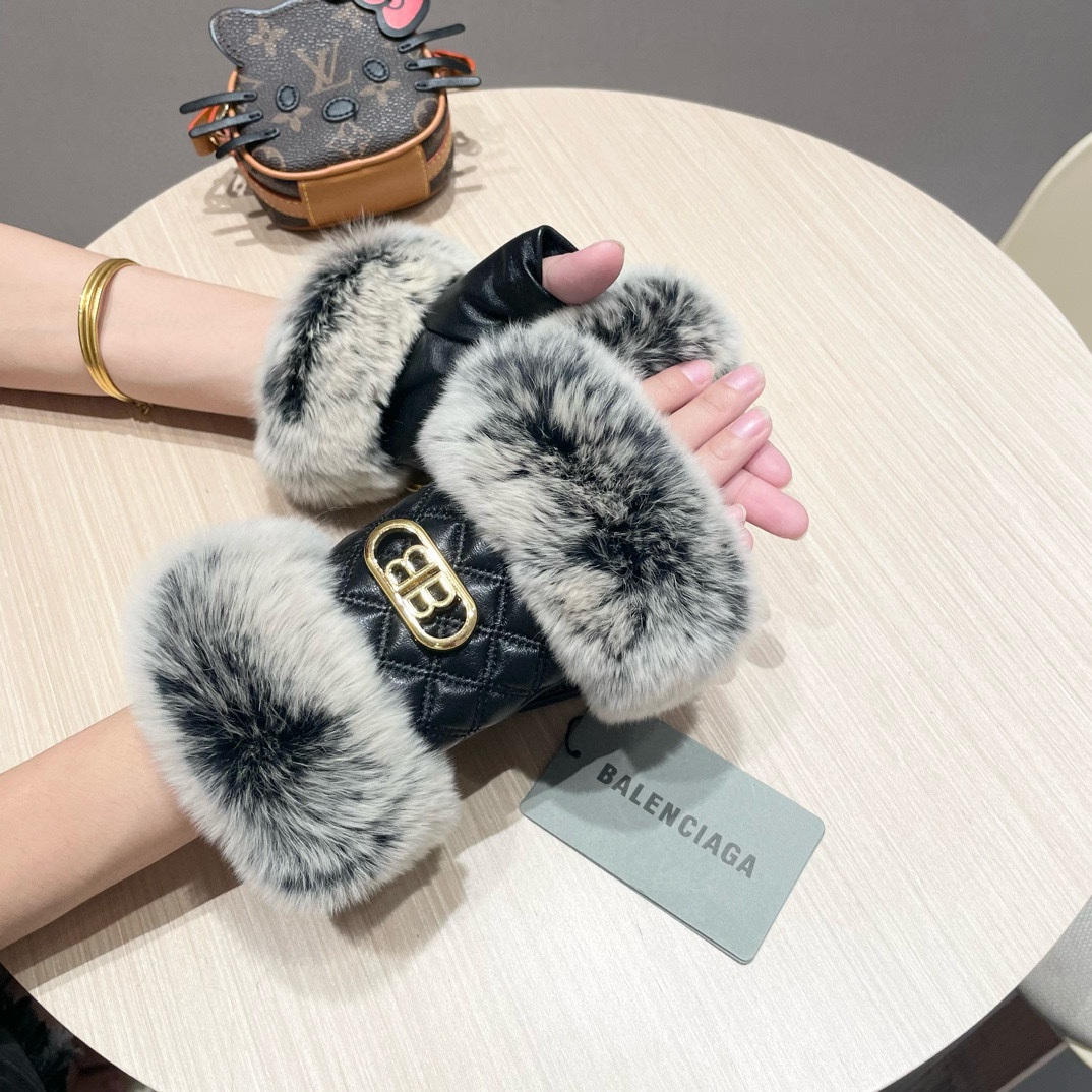 Paris Family: High-quality Wool Gloves for Comfort and Style, Average P300. - 图片 9