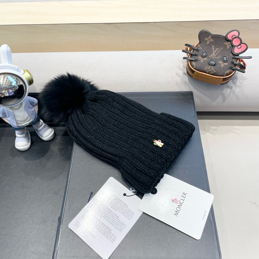   moncler迪丽热巴同款黑色毛球针织帽2025年新款百搭防寒保暖毛线帽子冷帽