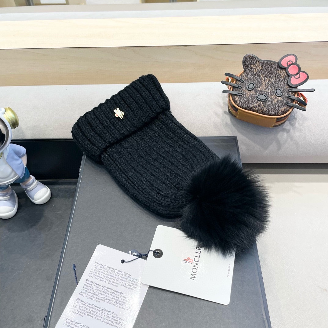   moncler迪丽热巴同款黑色毛球针织帽2025年新款百搭防寒保暖毛线帽子冷帽