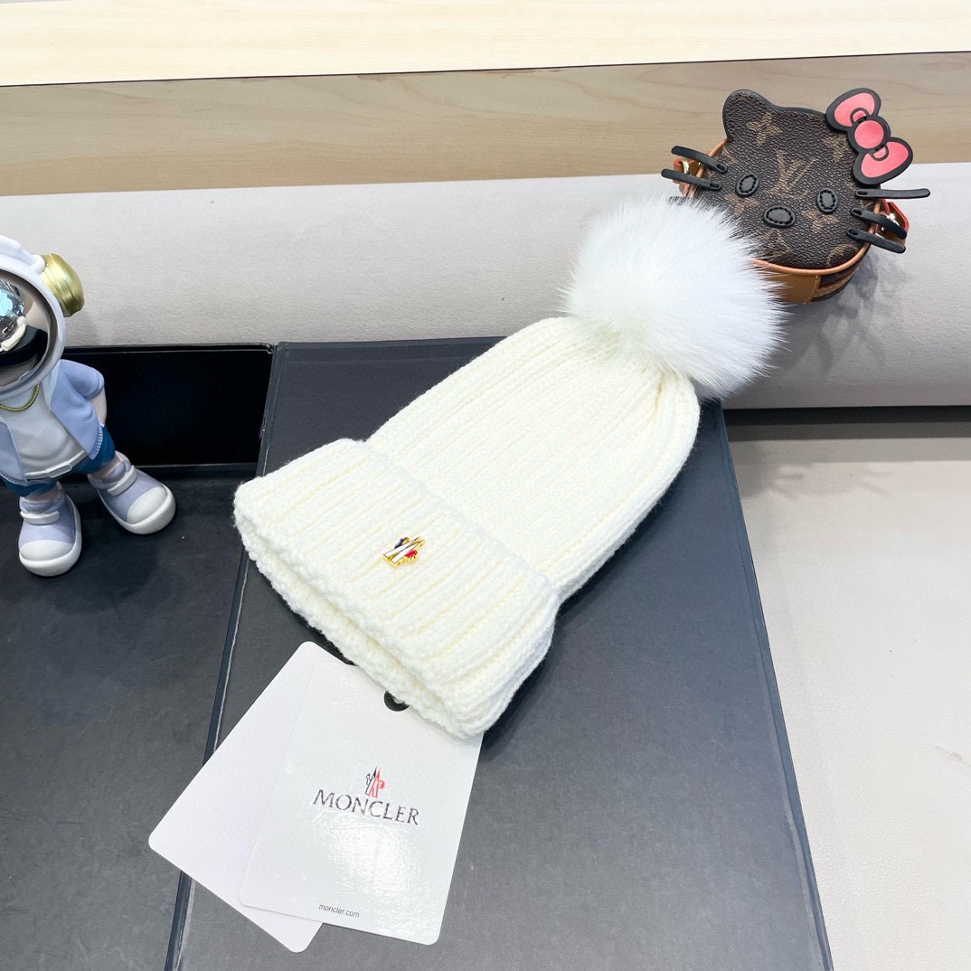   moncler迪丽热巴同款黑色毛球针织帽2025年新款百搭防寒保暖毛线帽子冷帽
