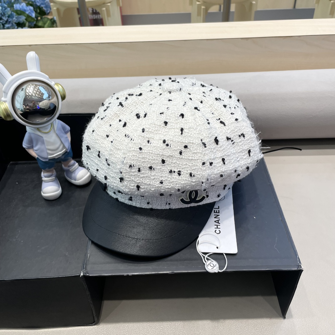 NO:580526,Chanel small fragrant style leather brim octagonal beret women's autumn and winter new fashion temperament painter hat Korean version retro versatile hat hat fisherman hat baseball cap knitted hat, hat, chanel, espadrilles, hats19860909Chanel 小香风皮檐八角贝雷帽女秋冬新款时尚气质画家帽韩版复古百搭帽子帽子渔夫帽棒球帽针织帽,帽子,chanel,espadrilles,hats,hat