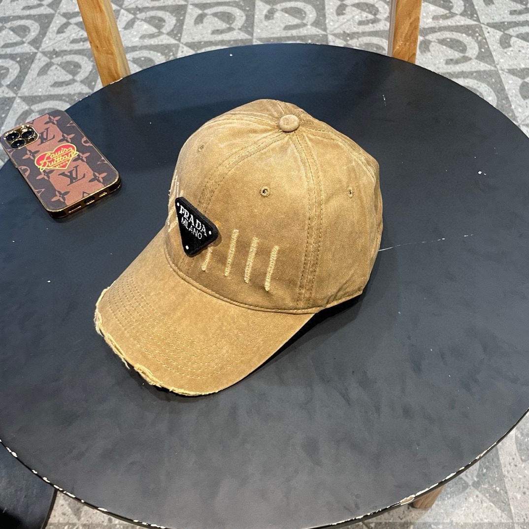  Prada普拉达2025早春新款大牌款棒球帽，经典款男女通用