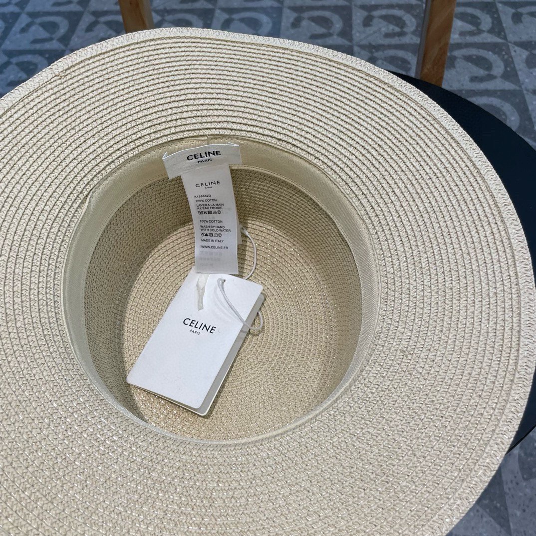  塞琳celien新款草帽，皮带平顶礼帽，头围57cm