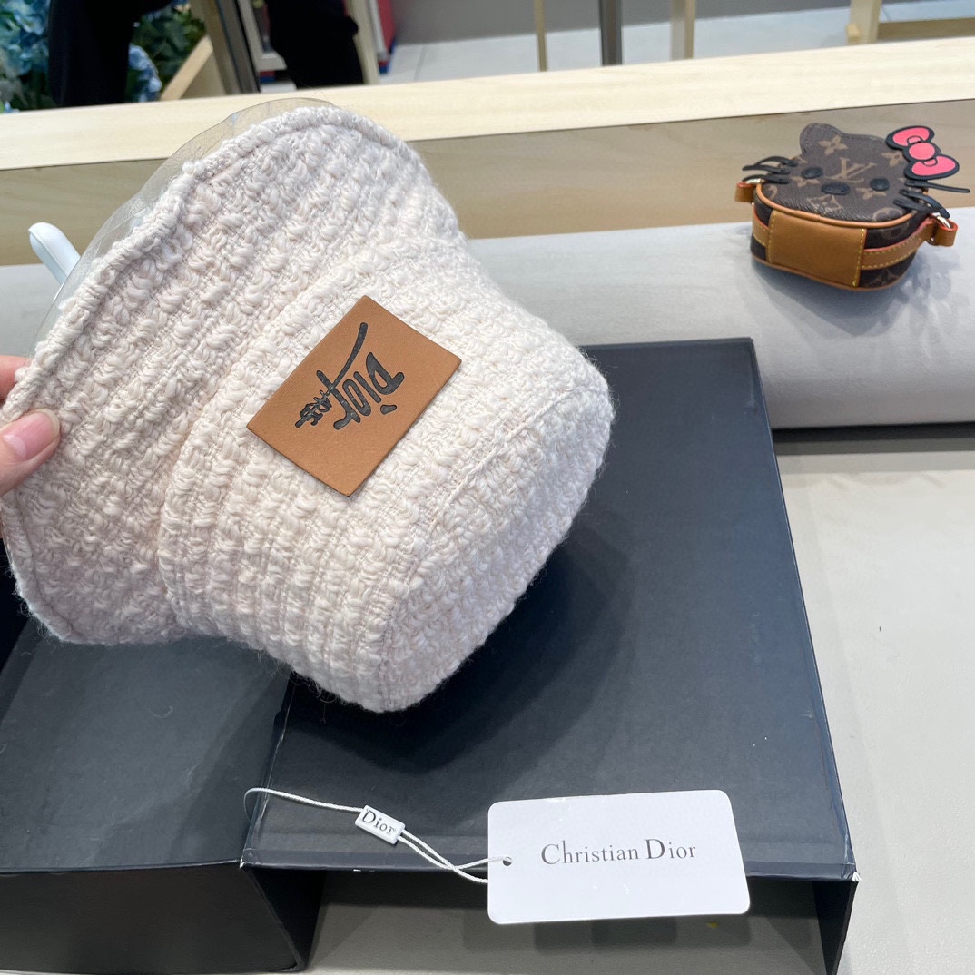 DIOR迪奥 格纹渔夫帽女夏季时尚显脸小渔夫帽帽子百搭出游遮阳帽防晒盆帽 DIOR迪奥 格纹渔夫帽女夏季