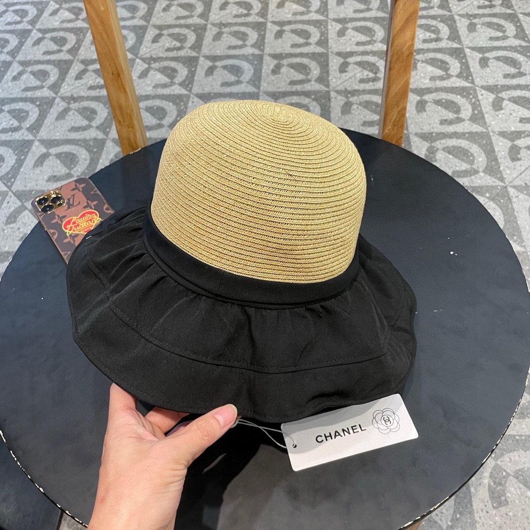  Chanel香奈儿拼接草帽，波浪边遮阳帽，头围57cm