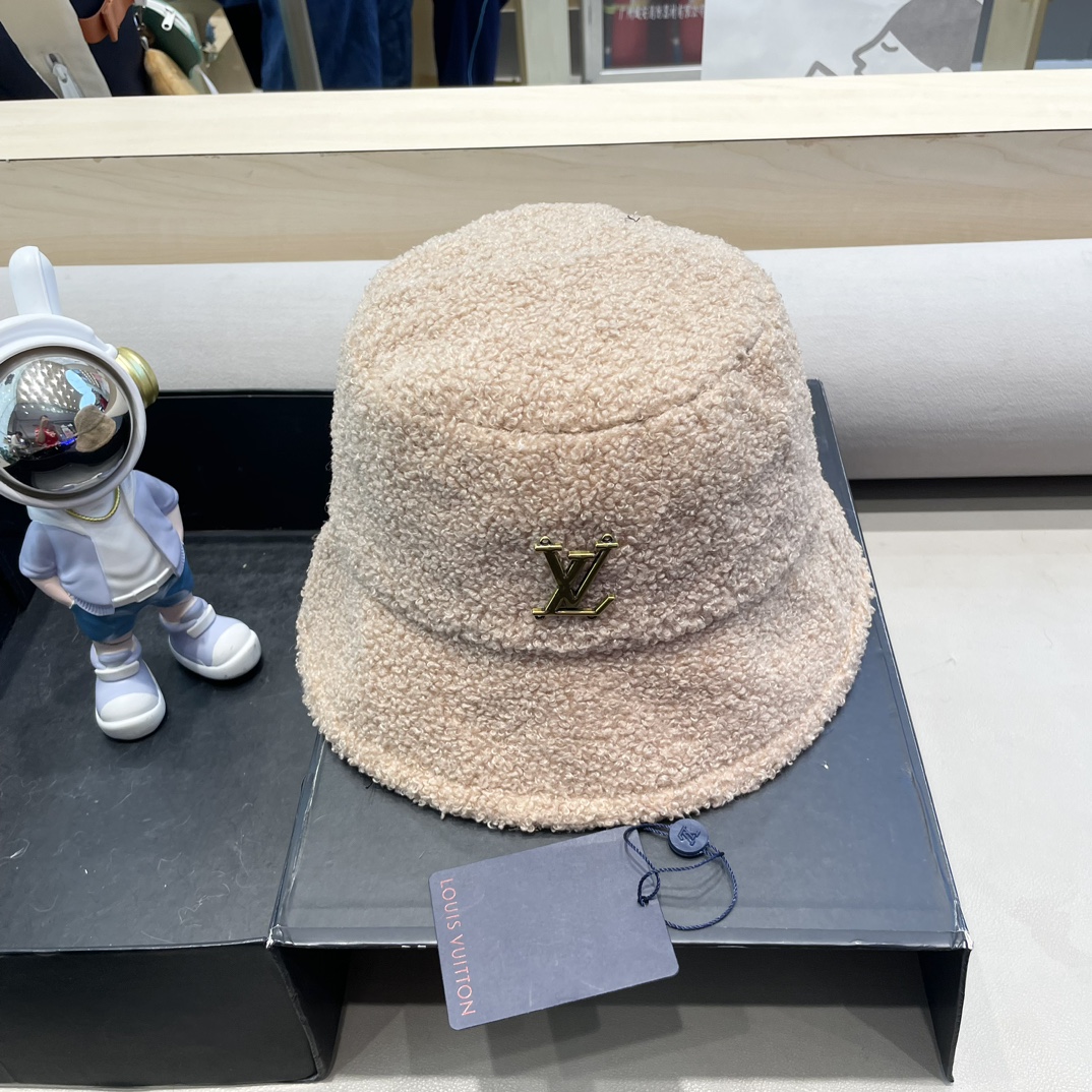 lv 秋冬新款羊羔毛渔夫帽，休闲跑量款，头围57cm