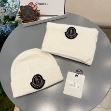 蒙口。 【羊毛套装帽子】经典套装帽子!帽子➕围巾!70%羊毛➕30%兔毛。暖暖哒超级舒服~冬日小姐姐减龄神器哦~这个冬天 蒙口。 【羊毛套装帽子】经典套装帽子!帽子➕围巾!70%羊毛➕30%兔毛。暖暖哒超级舒服~冬日小姐姐减龄神器哦~这个冬天